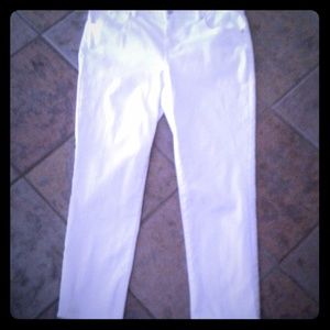 Chico's Platinum Ankle Jeans